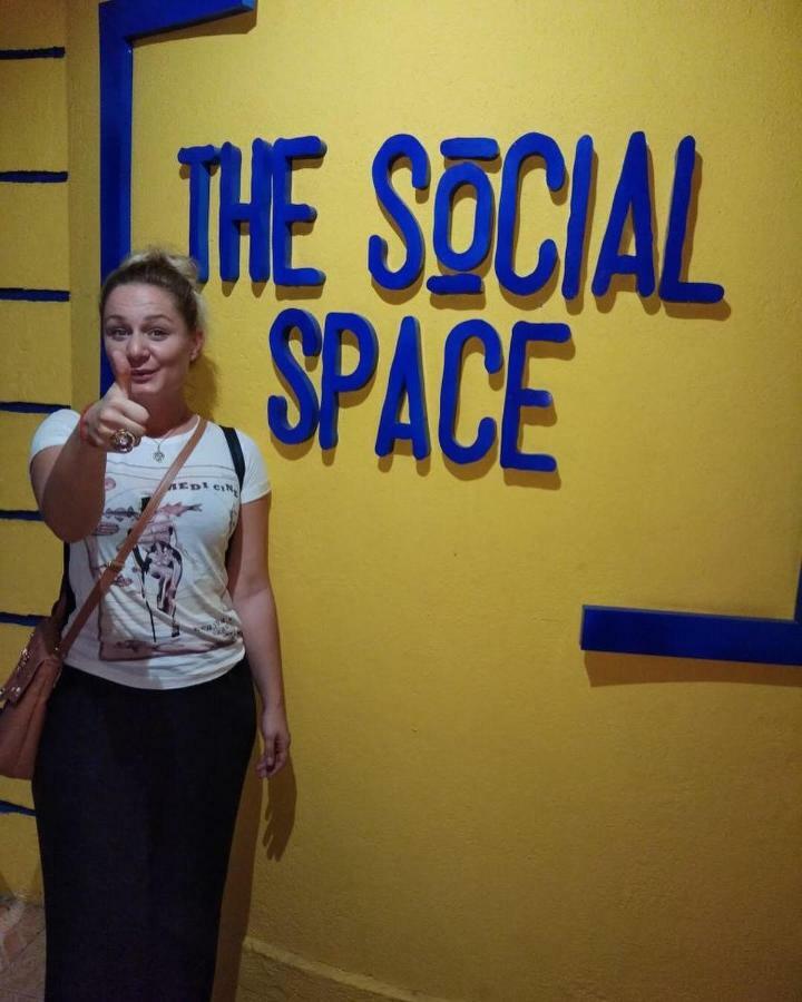 The Social Space Hostel Bombay Eksteriør billede